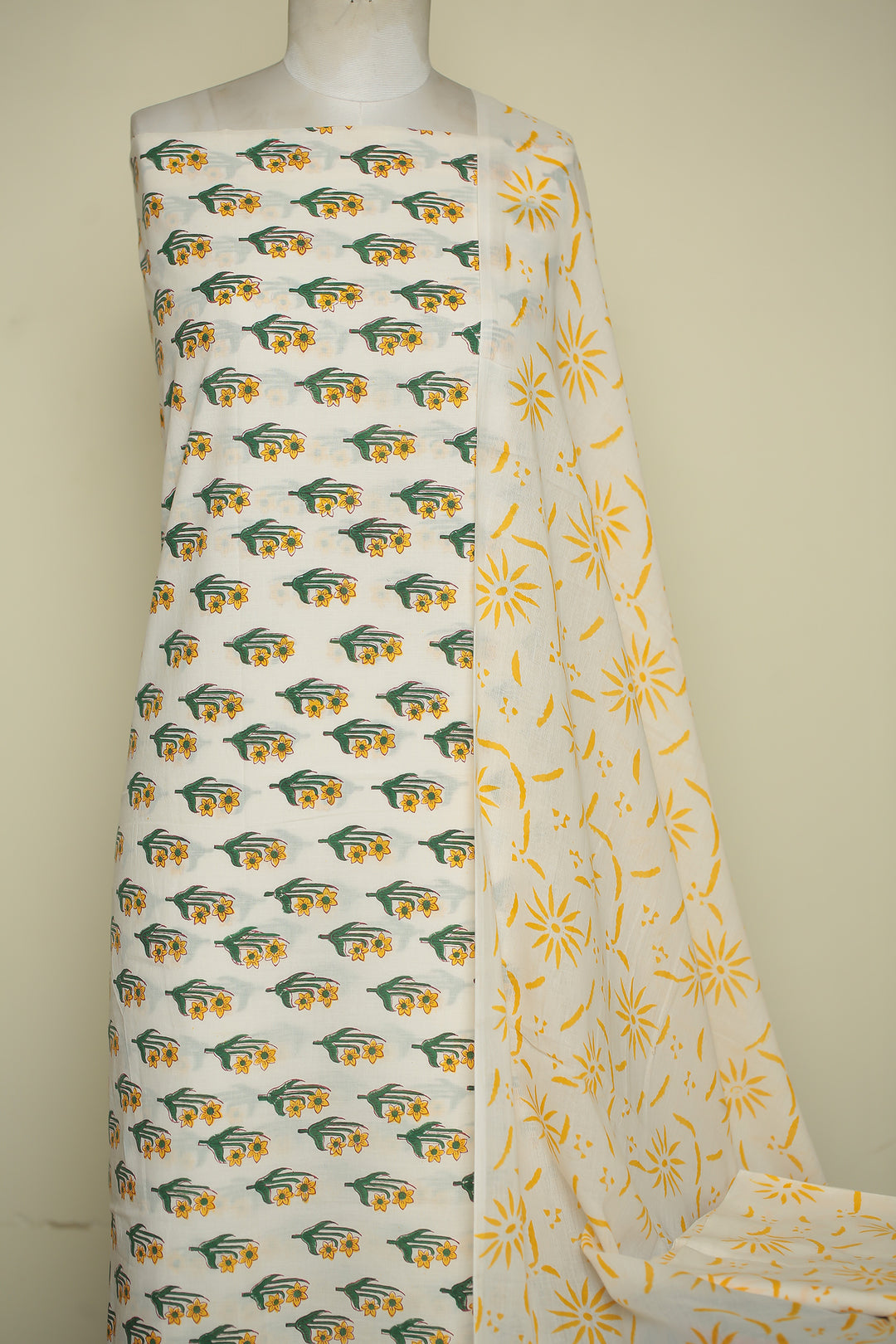 Printed Cotton Unstitched Suit