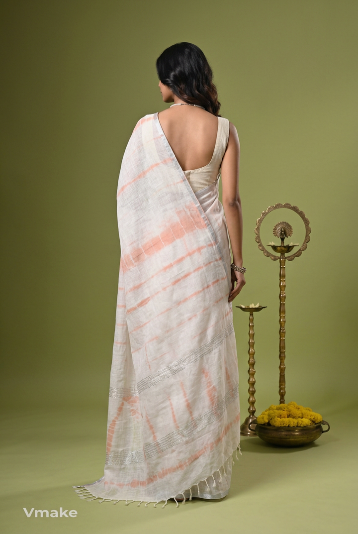 lenin Saree  with Thread work.