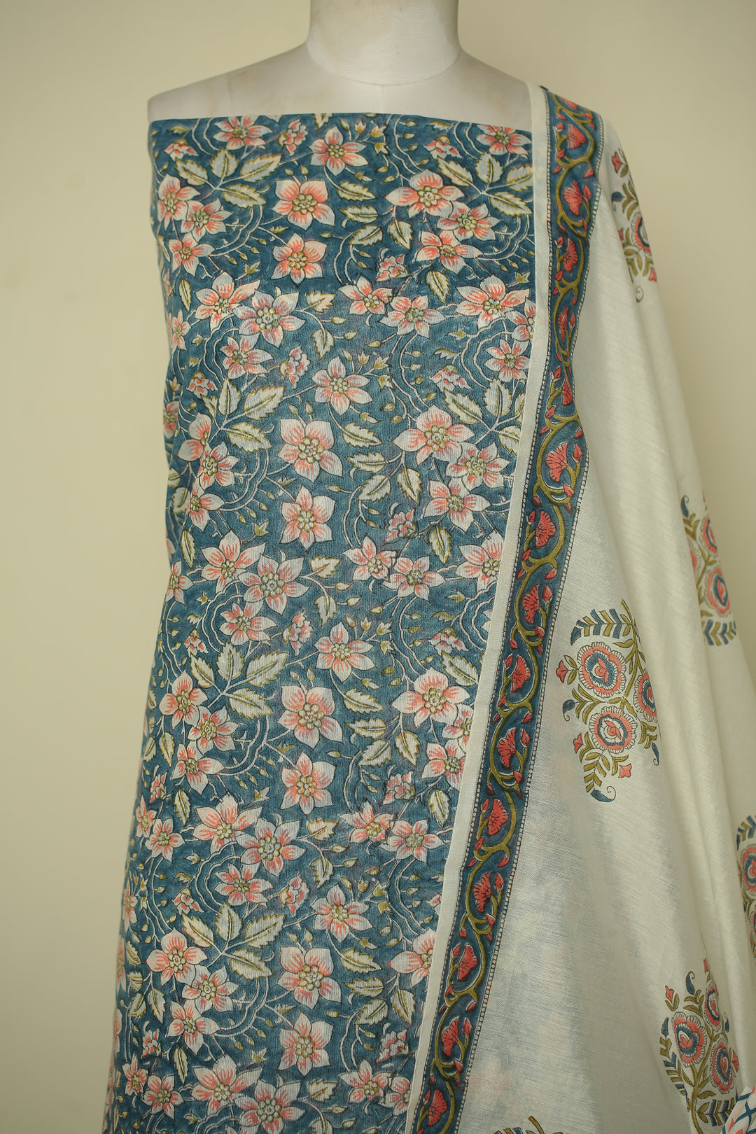 Printed Cotton Unstitched Suit