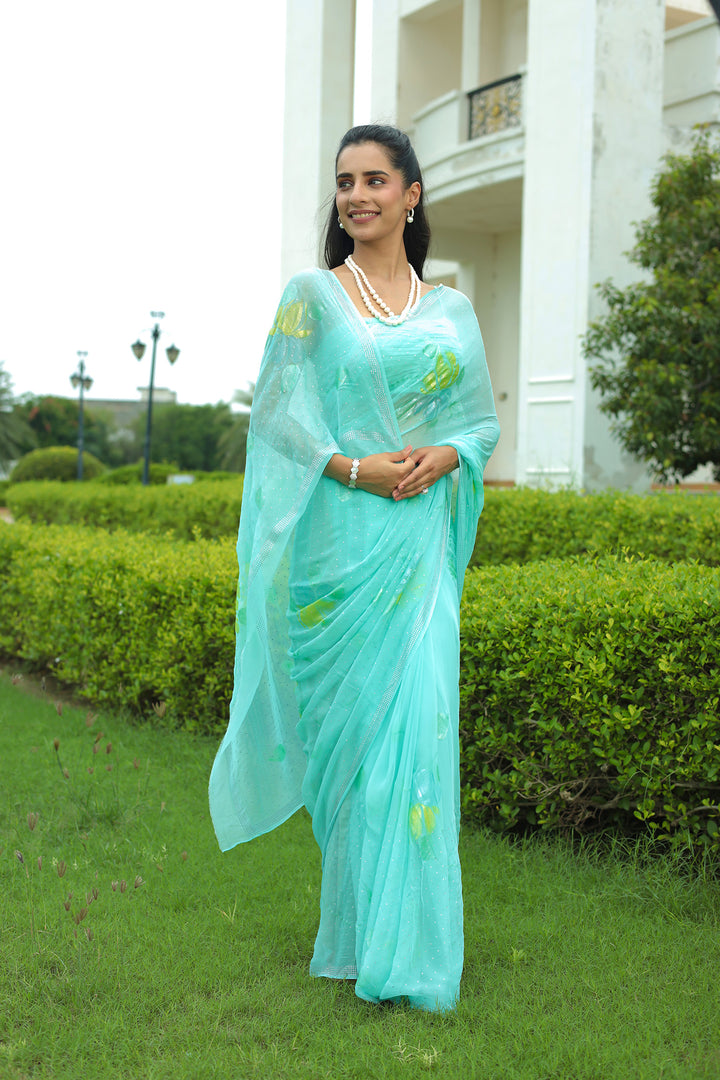 floral print saree