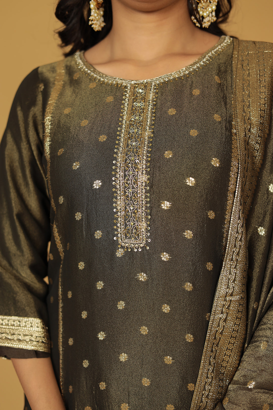 Banarasi Shimmer Tissue Kurta Set with Pearl and Zardozi work