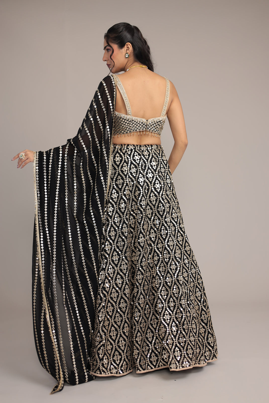 Stylish Georgette Lehenga with Exquisite Mirror & Thread Work