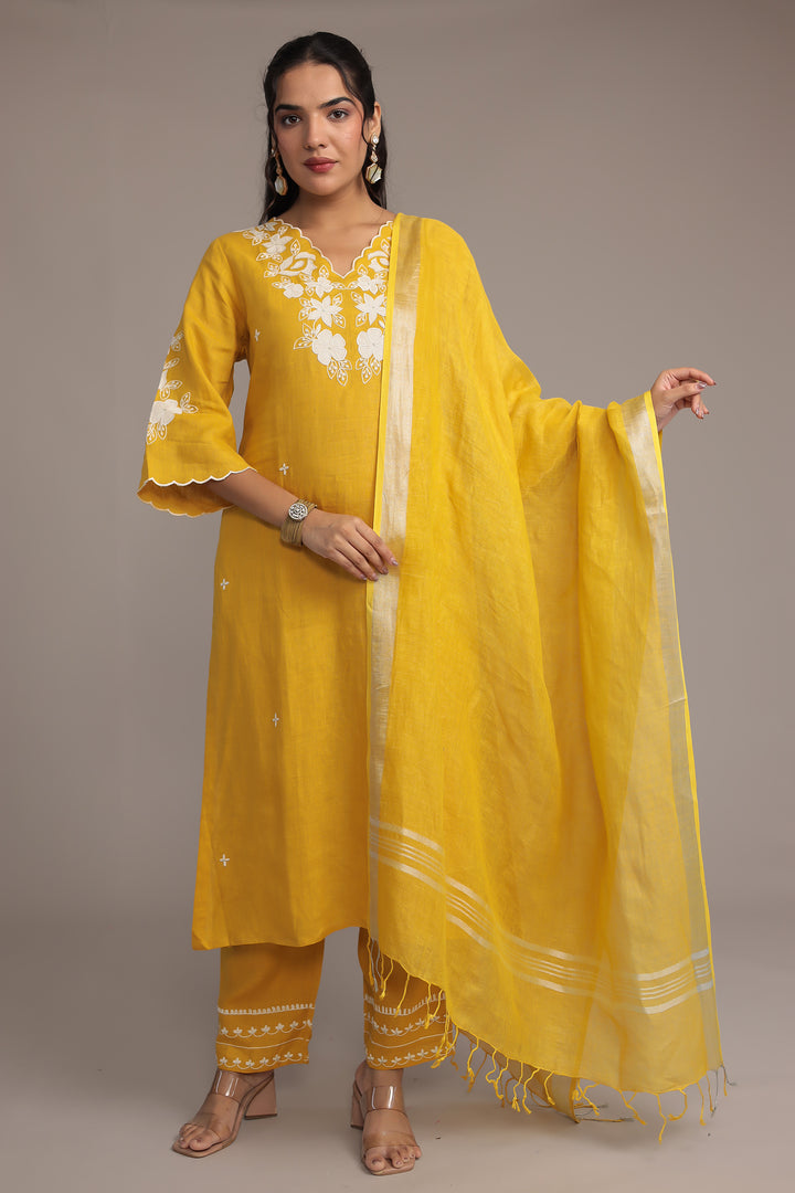 Embroidered Linen Kurta Set Stitched with Zari Border Dupatta