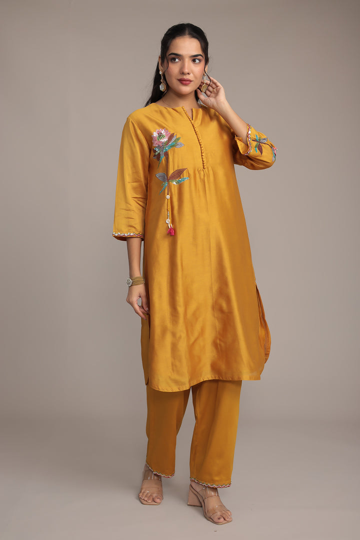 Silk Suit With Sequins Embroidery