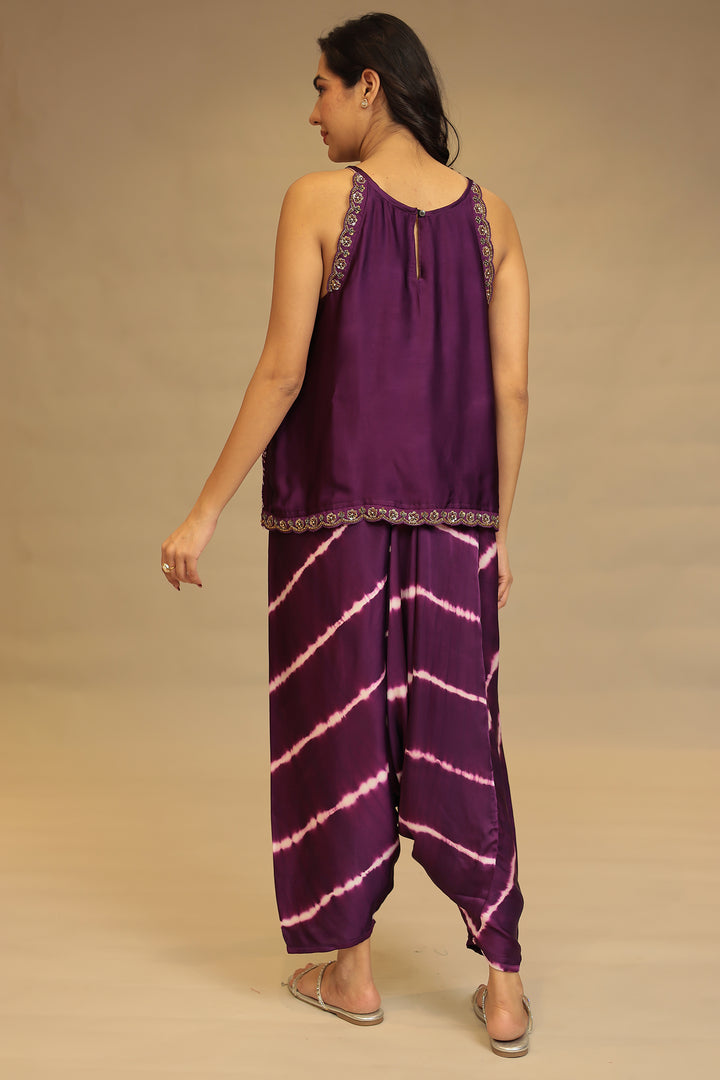 Leheriya, Bandhej Satin silk Indowestern with Sequins and Stone work