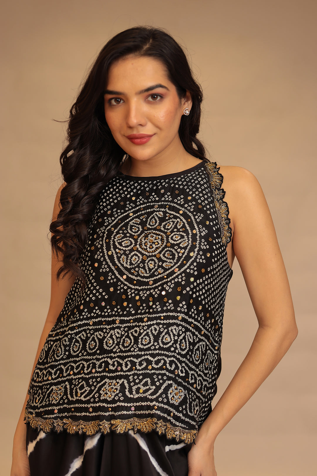 Leheriya, Bandhej Satin silk Indowestern with Cutdana and Stone work