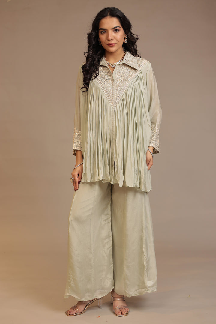 Chinon Suit with Cutdana, Pearl, Thread work