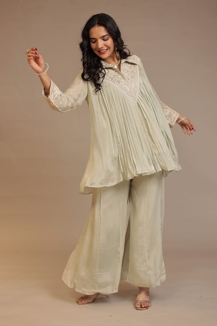 Chinon Suit with Cutdana, Pearl, Thread work