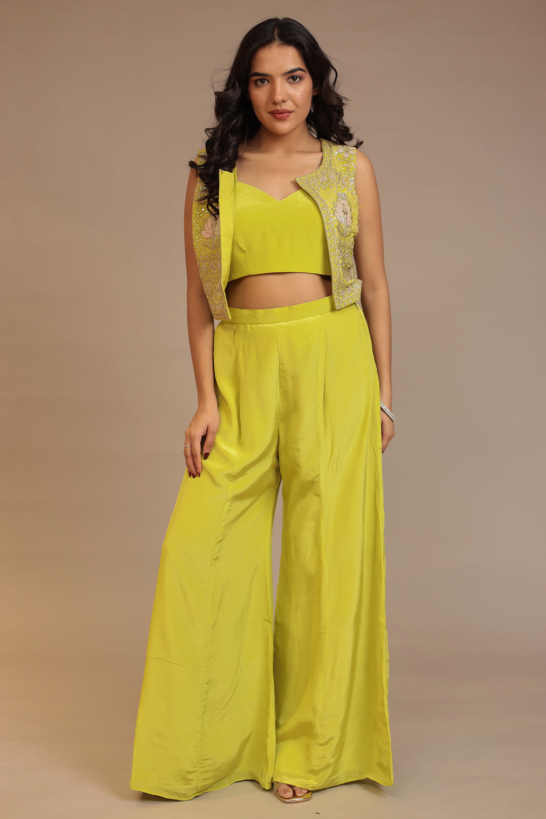 Stylish Indo Western Outfits 