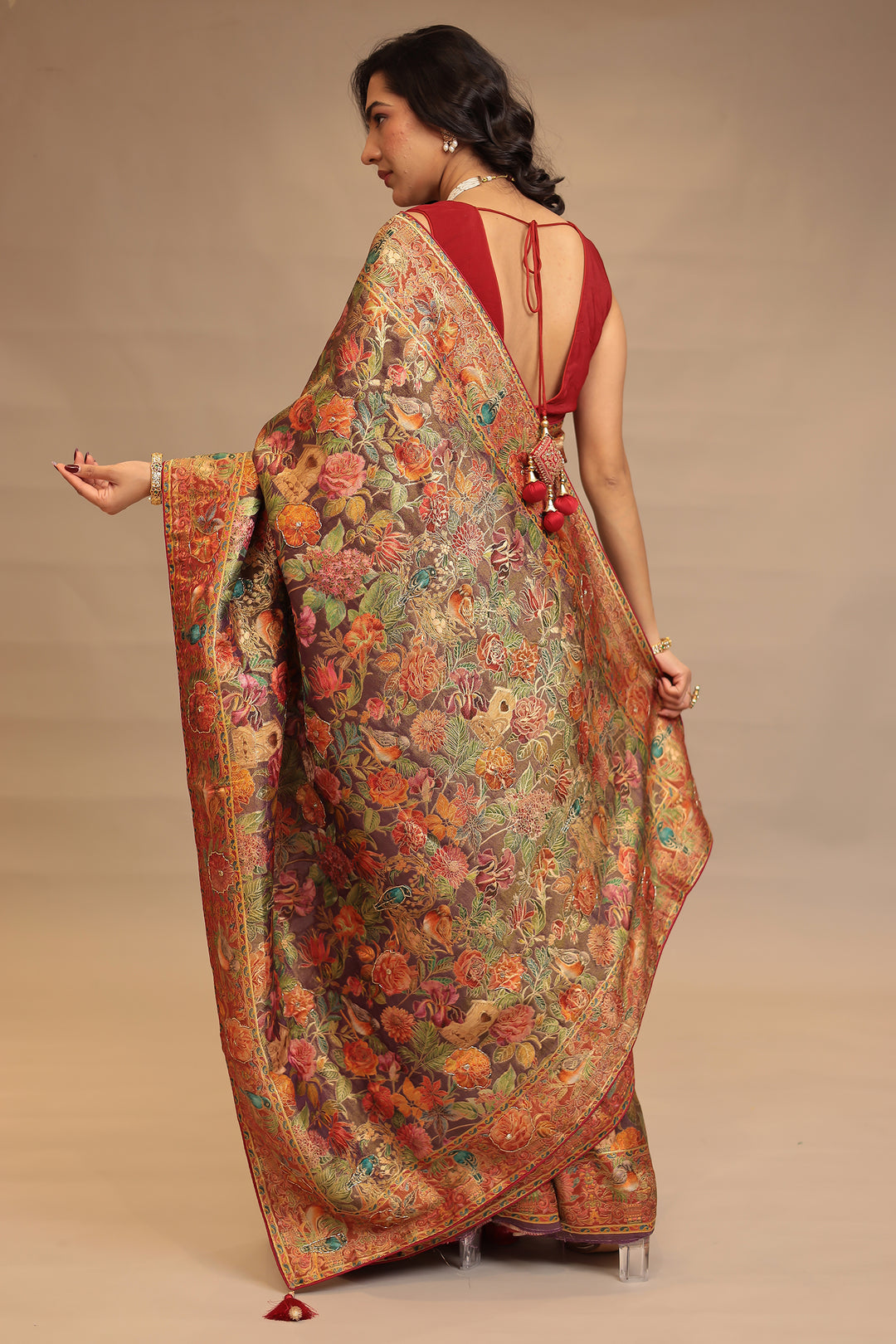 Handloom silk Saree with Cutdana, Mirror work
