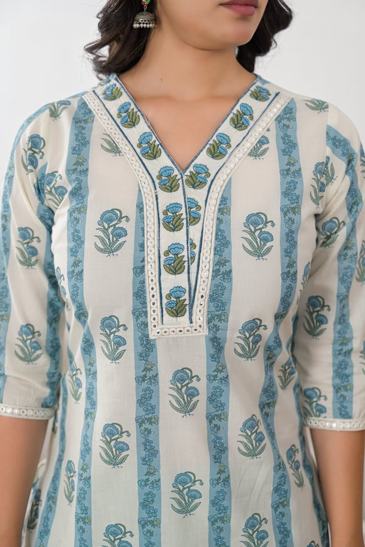 Digital Print Cotton Kurta with Mirror, Thread work.