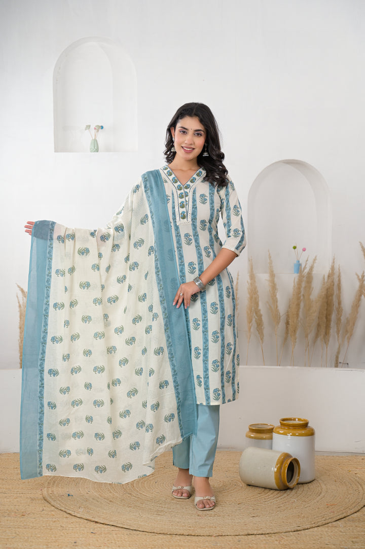 Digital Print Cotton Kurta with Mirror, Thread work.