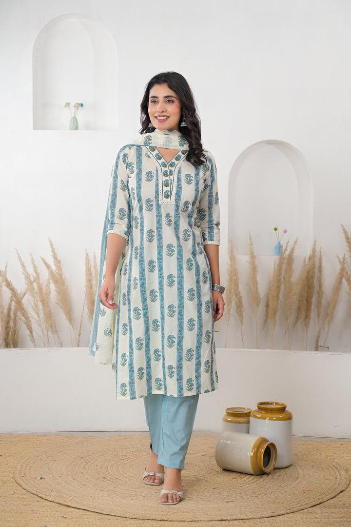 Digital Print Cotton Kurta with Mirror, Thread work.