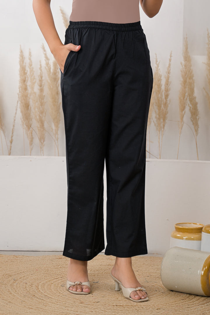 Cotton Kurta with Thread work.