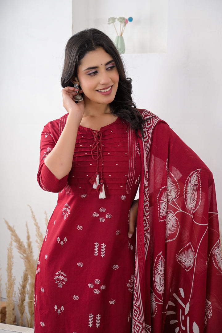 Digital Print Cotton Kurta with Thread work.