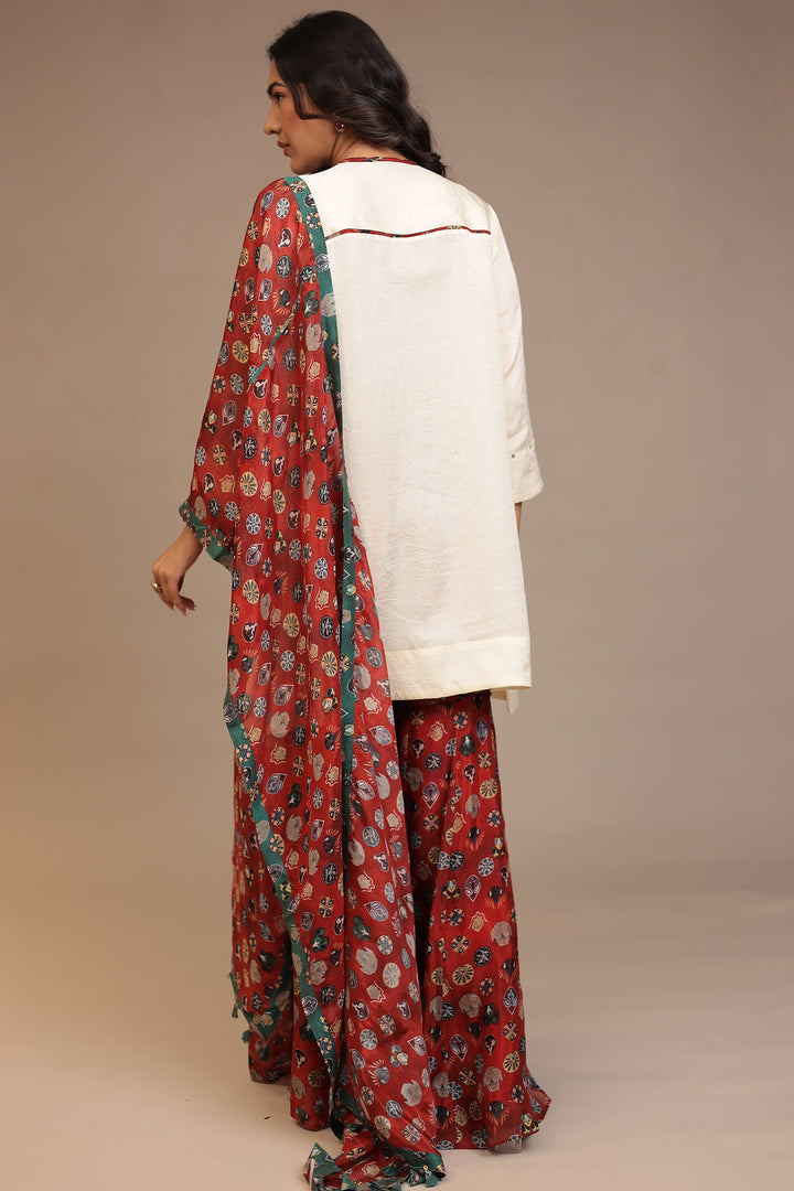 Crepe silk Suit with Pearl, Sequins, Thread work.