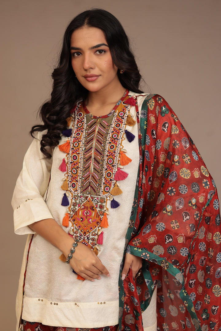 Crepe silk Suit with Pearl, Sequins, Thread work.