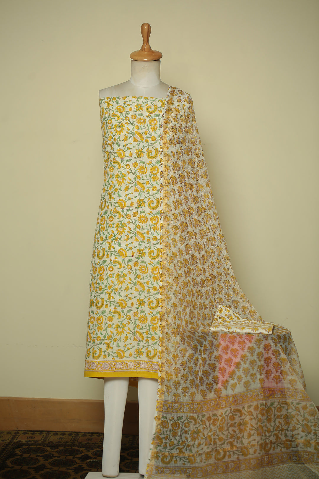 Printed Cotton Unstitched Suit