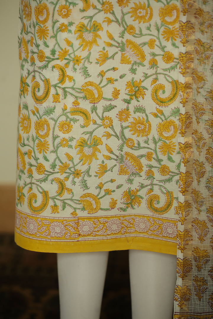 Printed Cotton Unstitched Suit
