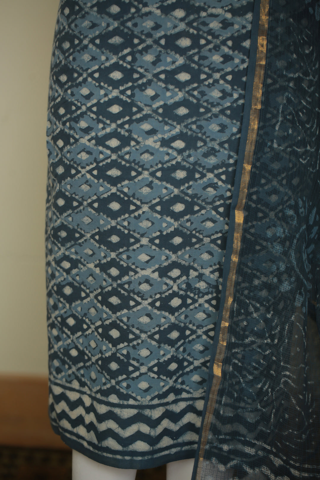 Printed Cotton Unstitched Suit