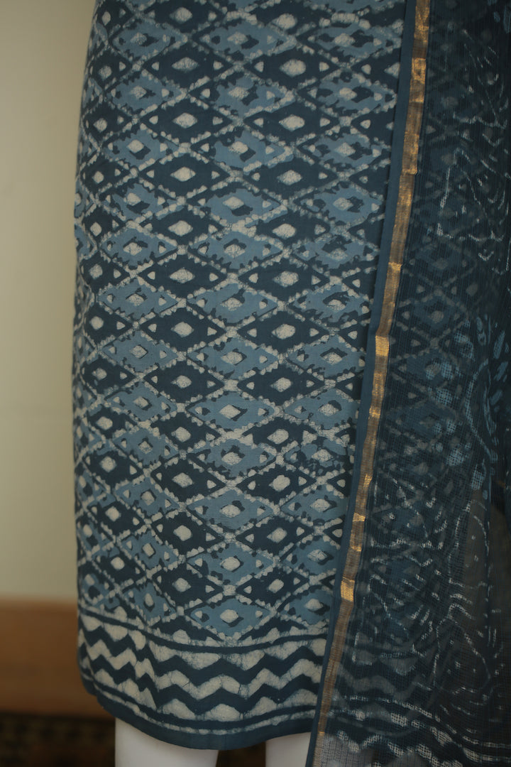 Printed Cotton Unstitched Suit