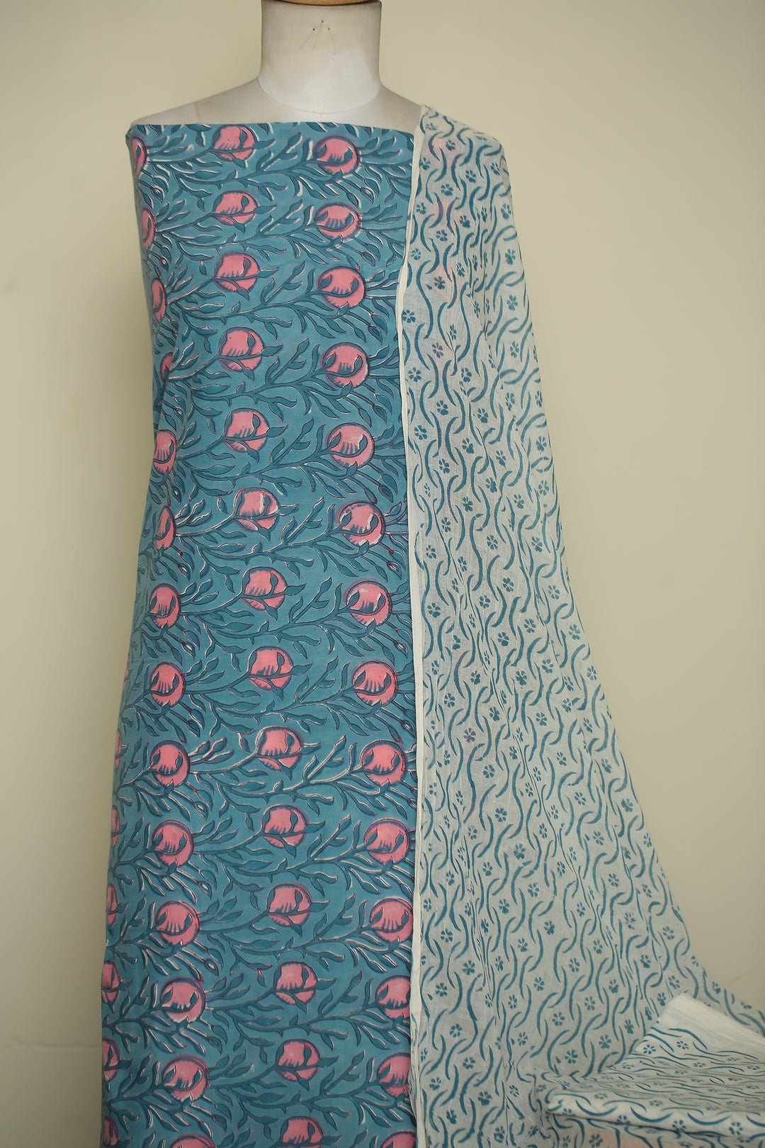 Printed Cotton Unstitched Suit