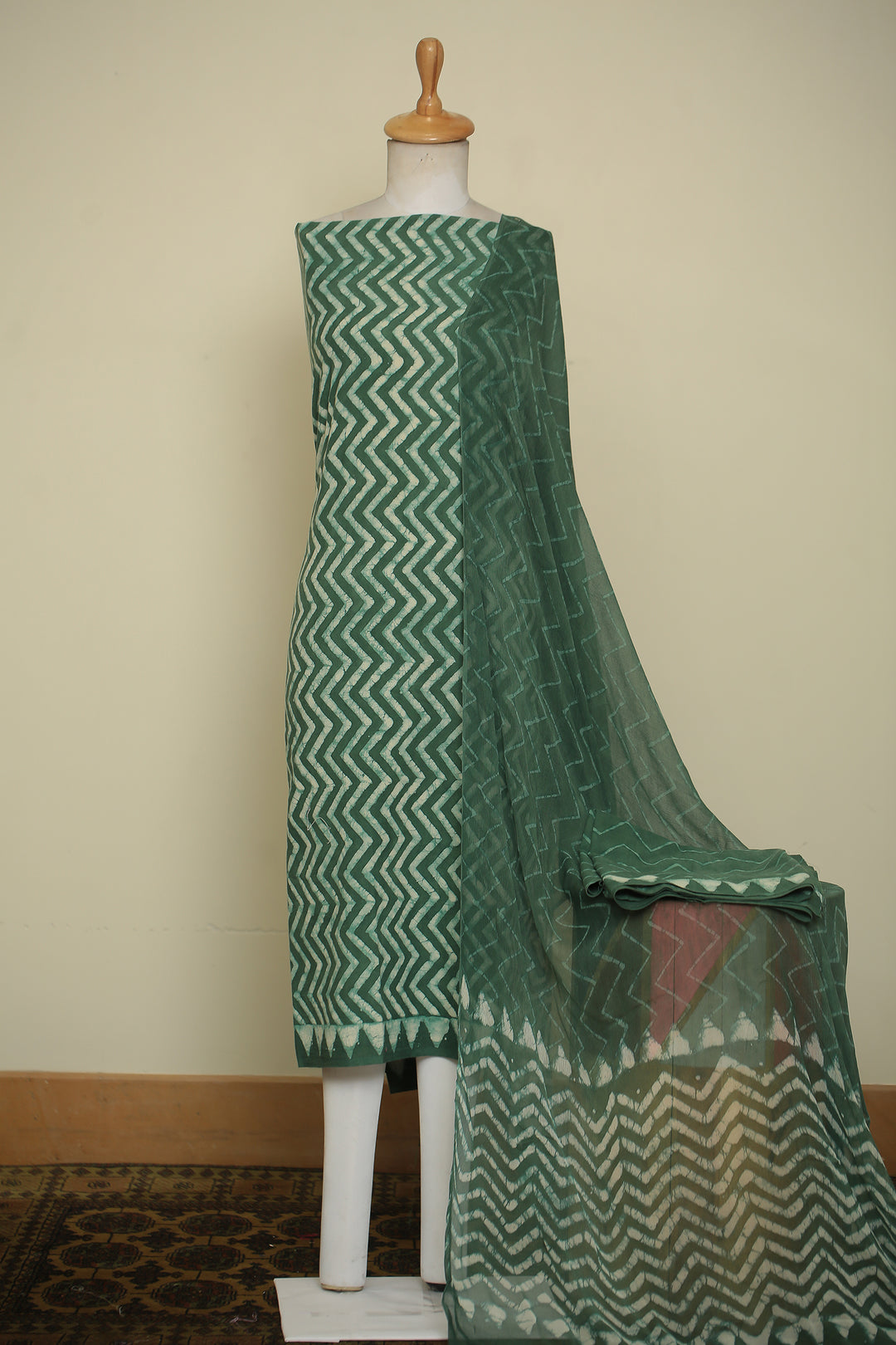 Printed Cotton Unstitched Suit