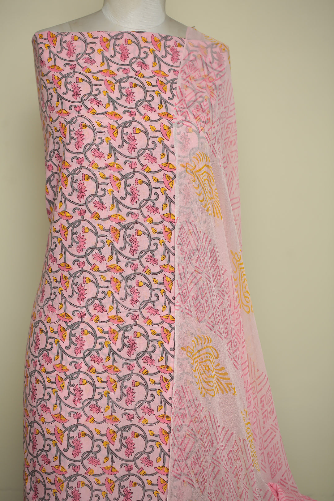 Printed Cotton Unstitched Suit