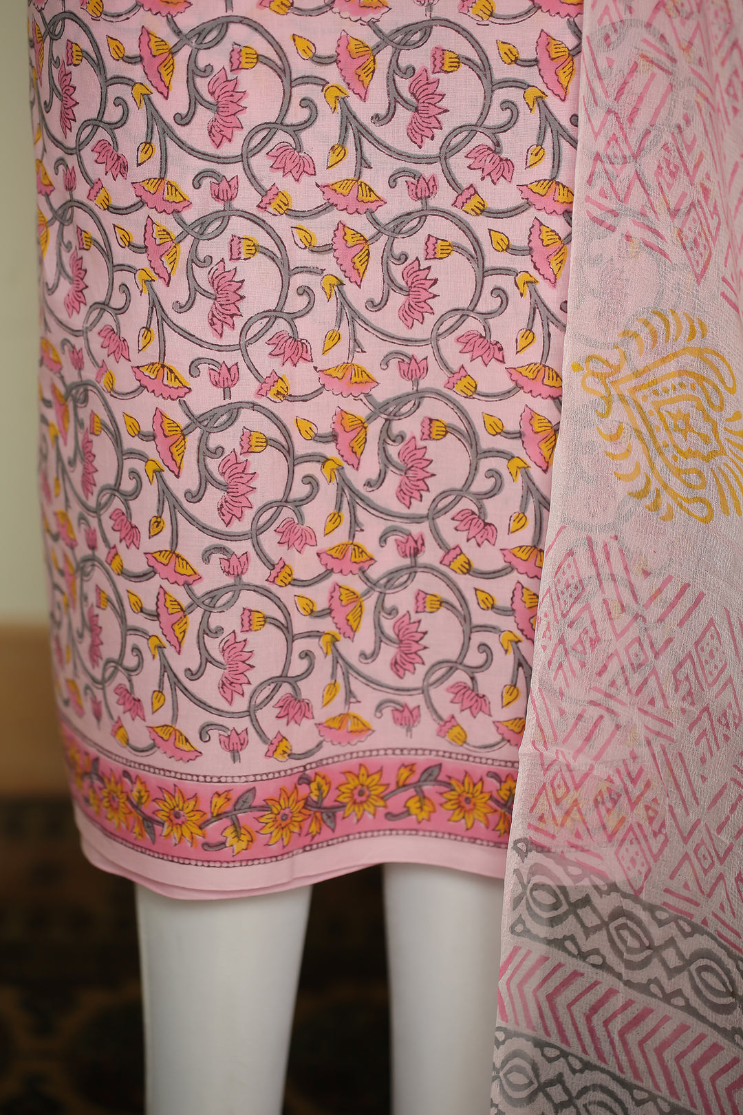 Printed Cotton Unstitched Suit
