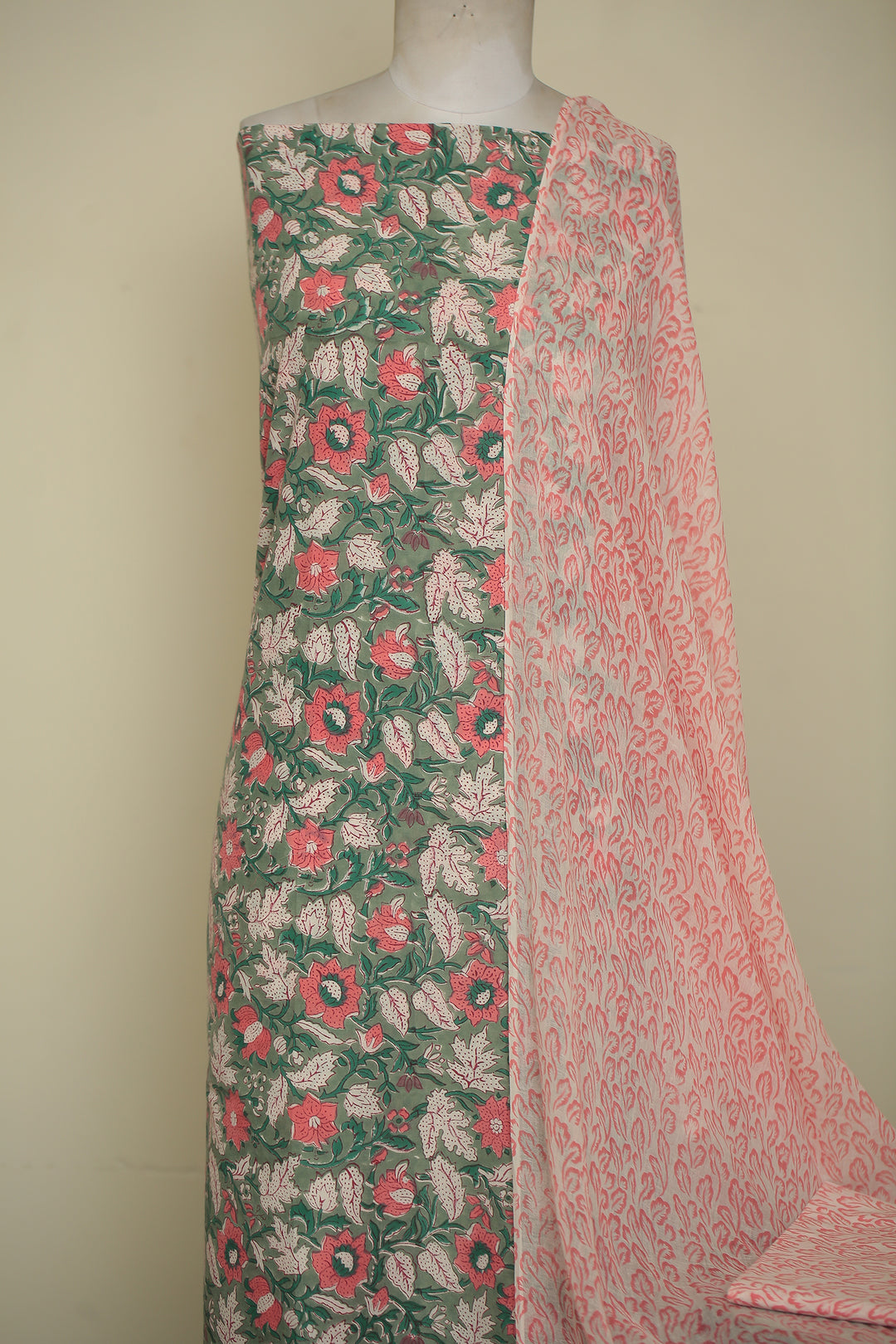 Printed Cotton Unstitched Suit