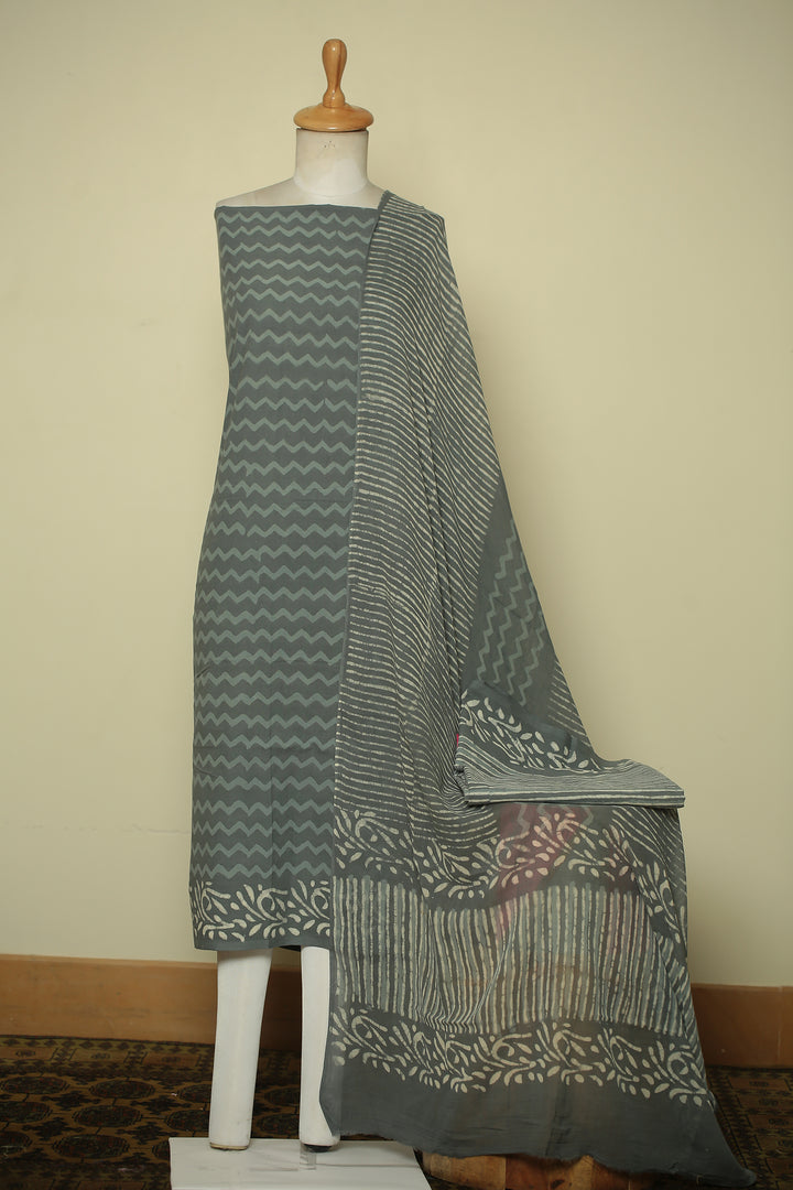 Printed Cotton Unstitched Suit