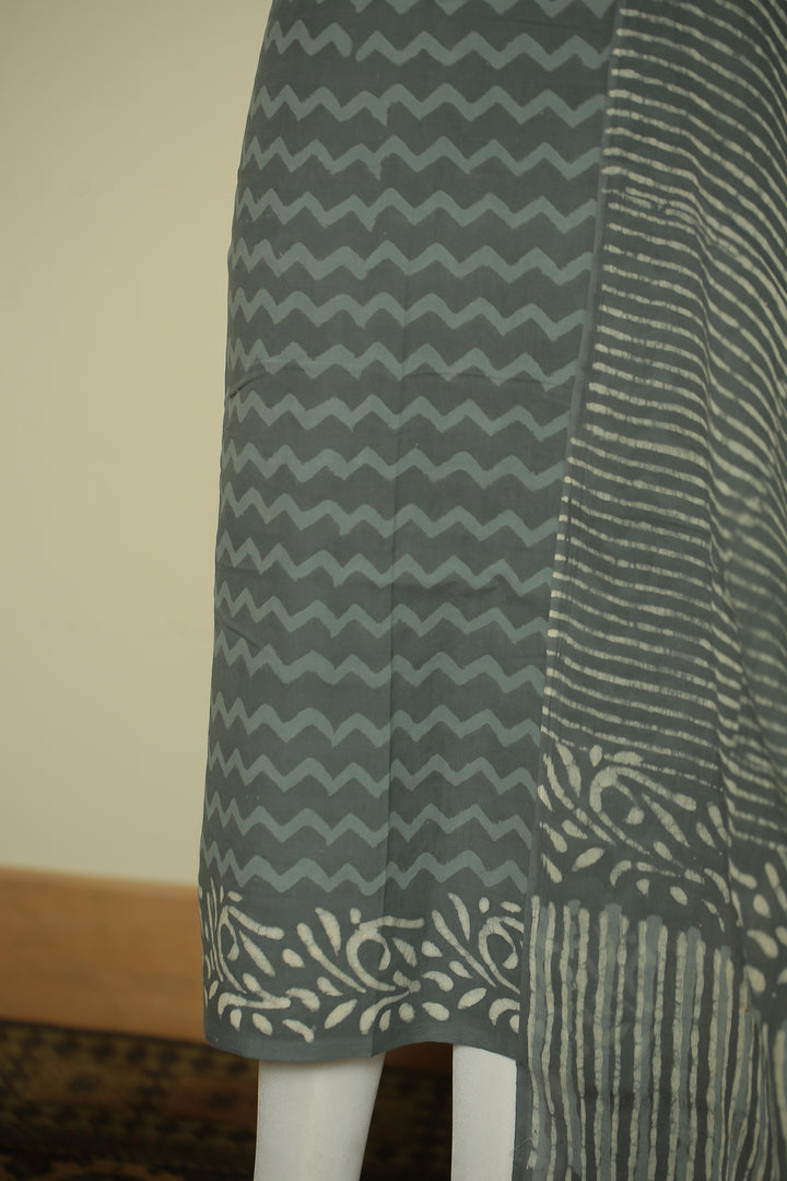 Printed Cotton Unstitched Suit