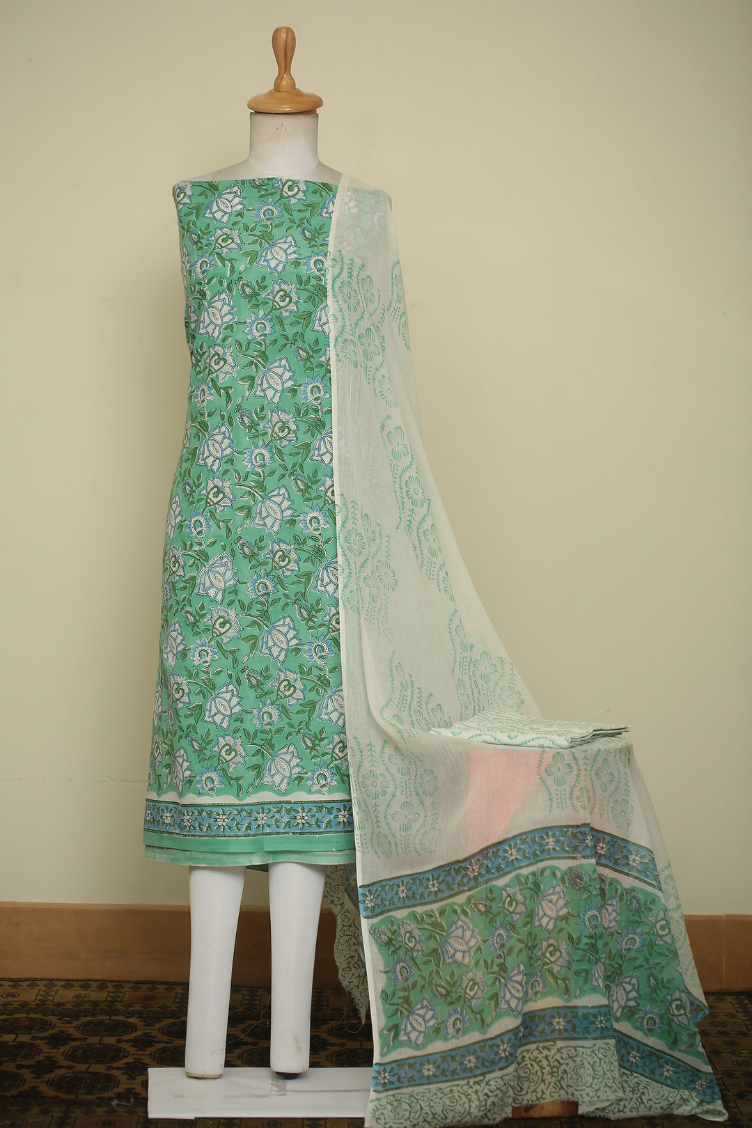 Printed Cotton Unstitched Suit