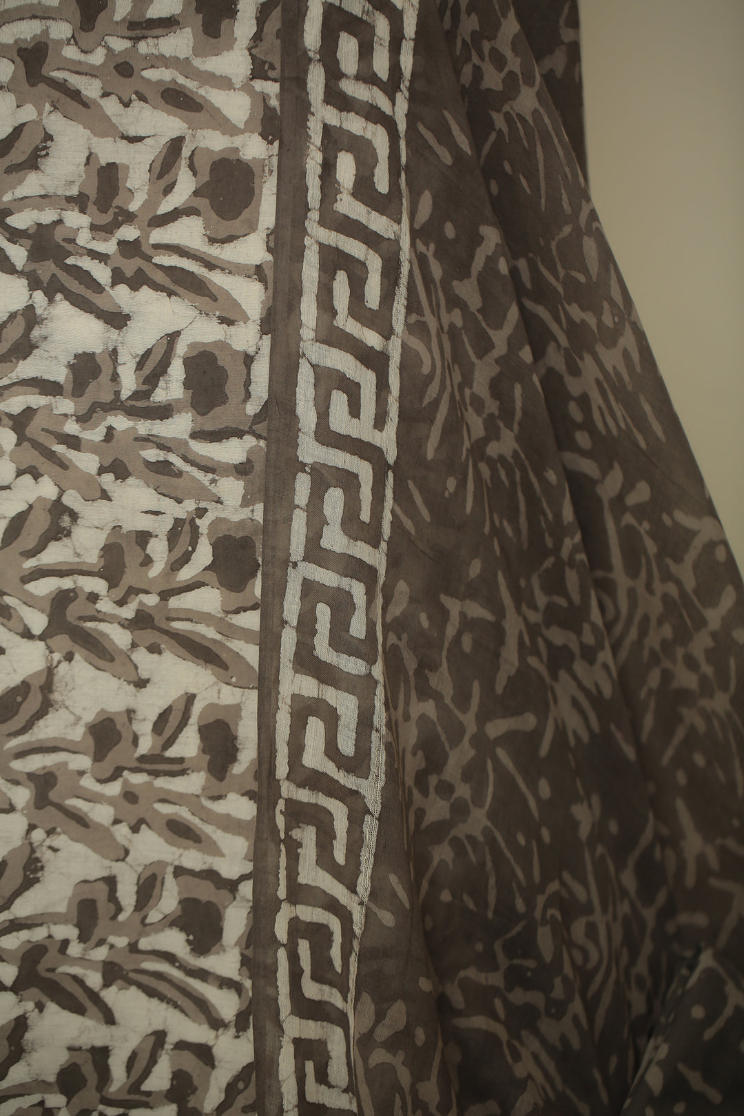 Printed Cotton Unstitched Suit