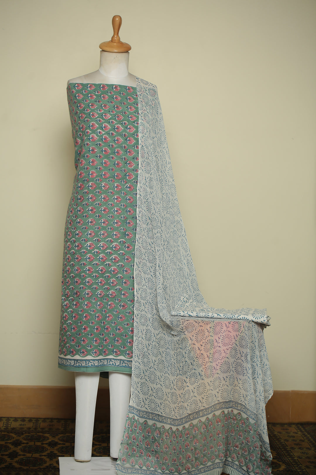 Printed Cotton Unstitched Suit