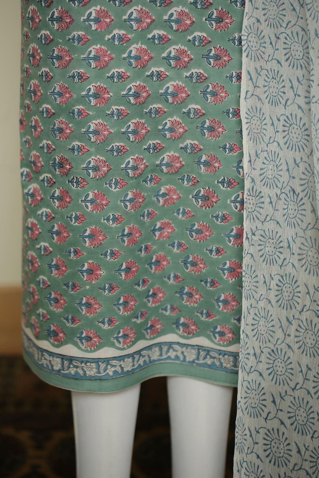 Printed Cotton Unstitched Suit