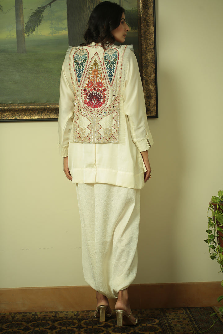 wrinkle crepe Indowestern with Aari, Mirror, Pearl, Sequins, Thread, Zari work.