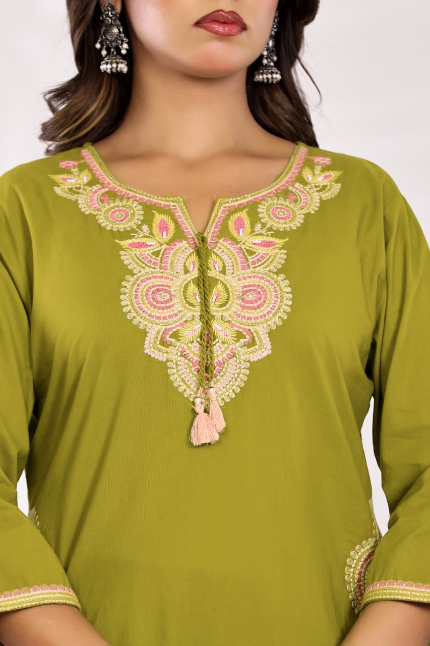 Cotton Kurta  with Cutdana, Mirror, Thread work.