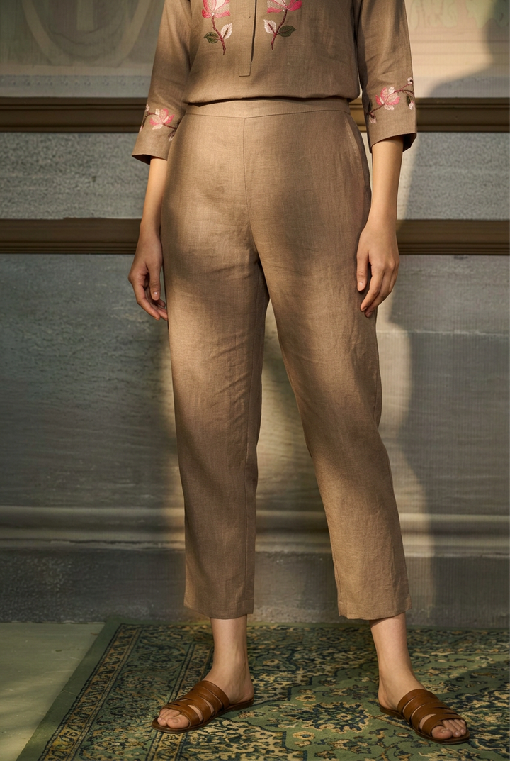 Linen Suit with Thread work.