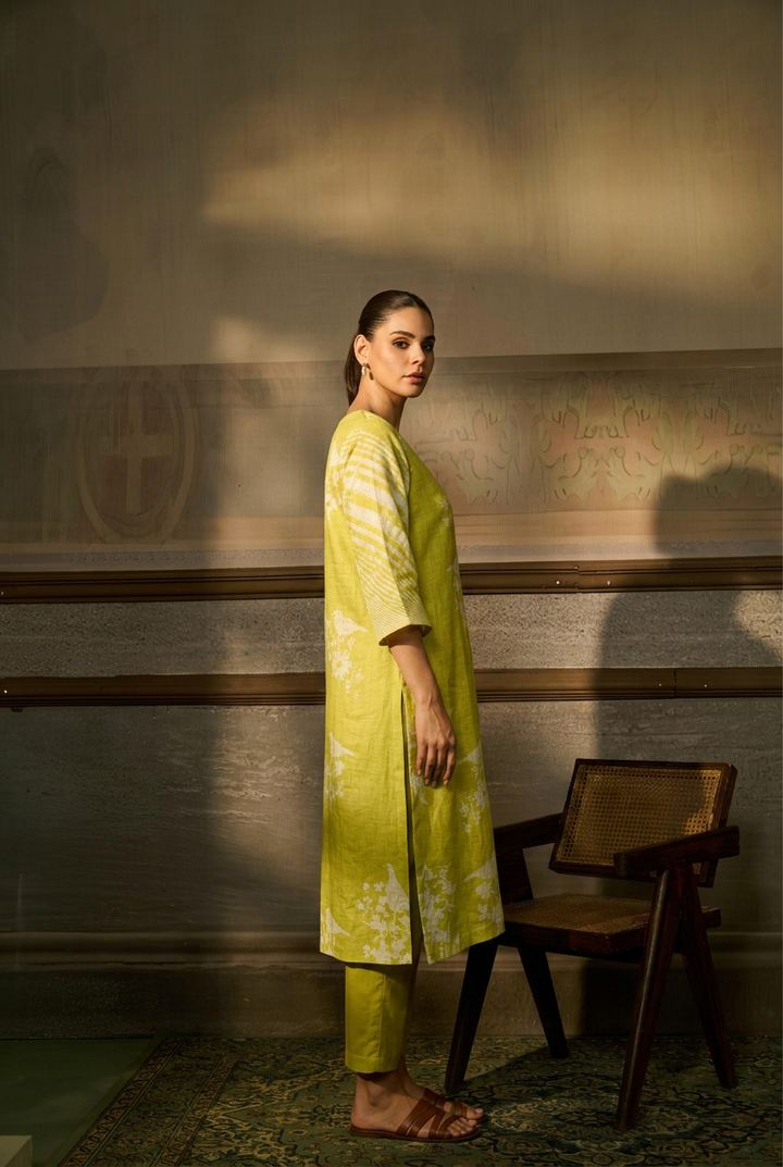 Printed Linen Suit with Sequins, Thread work.