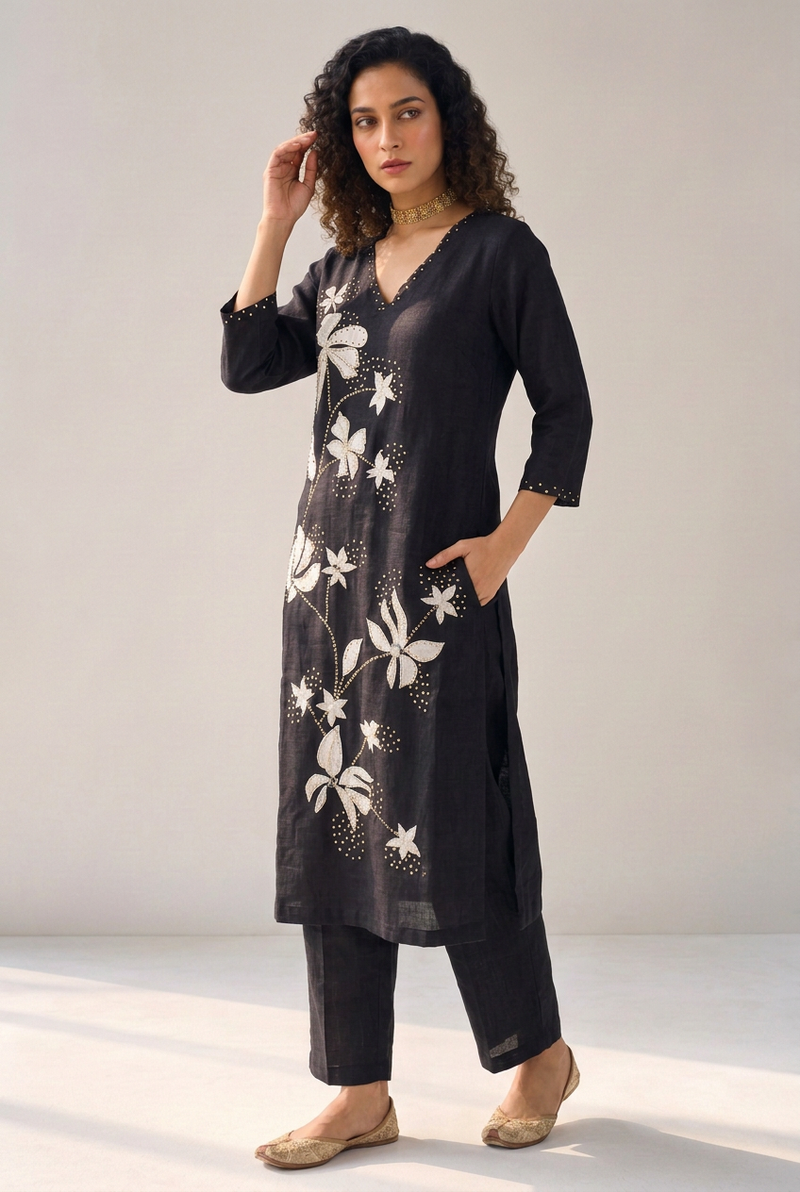 Linen Kurta with Sequins, Patch and embroidery work.