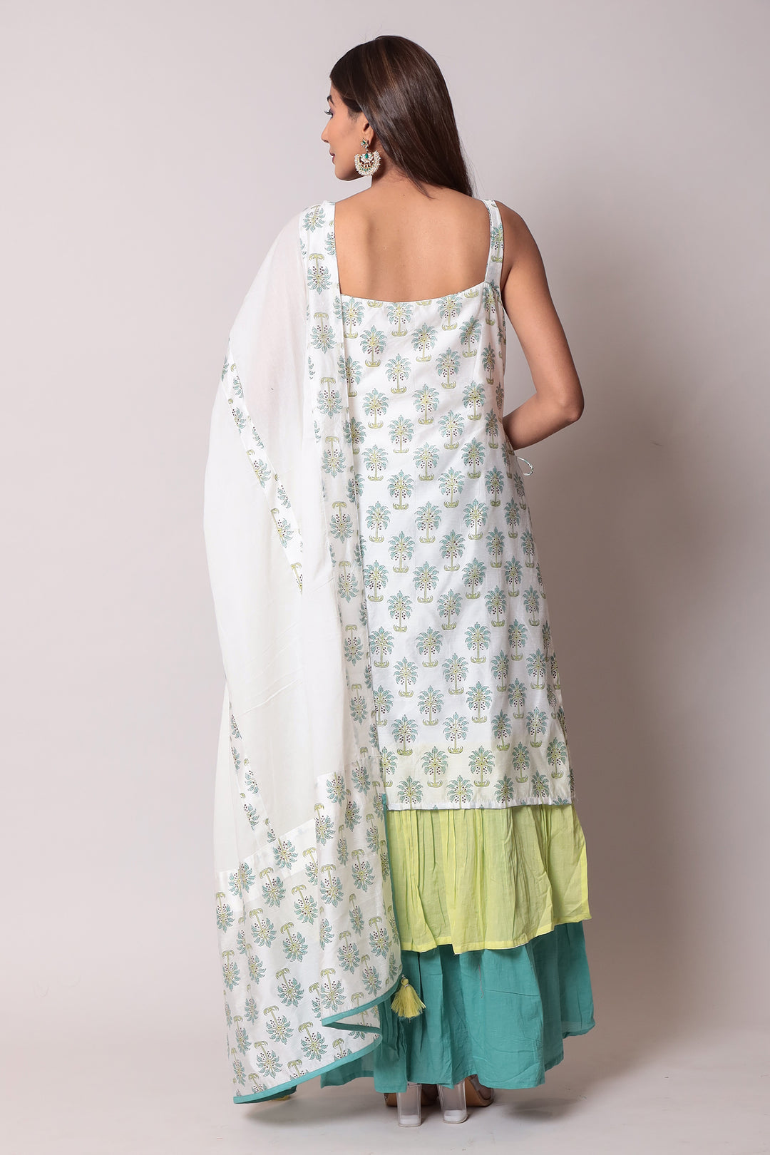Printed Cotton silk  Suit  with  Thread work.