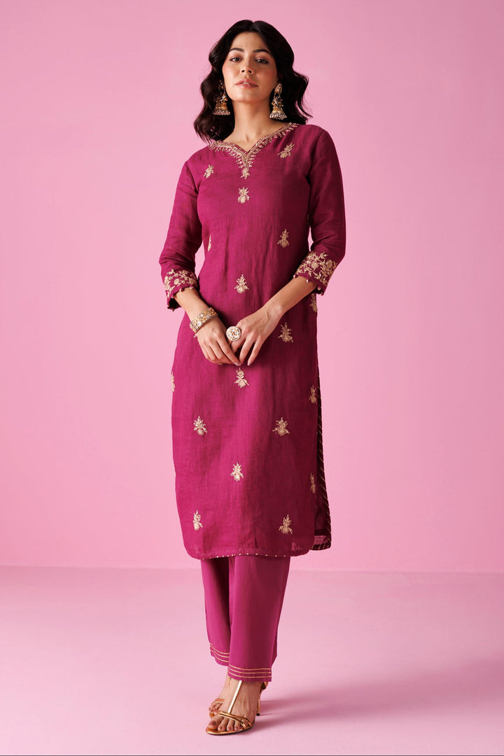 Linen Suit with Dori, Sequins and Zardozi work