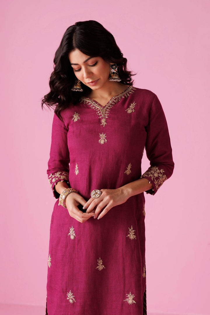 Linen Suit with Dori, Sequins and Zardozi work