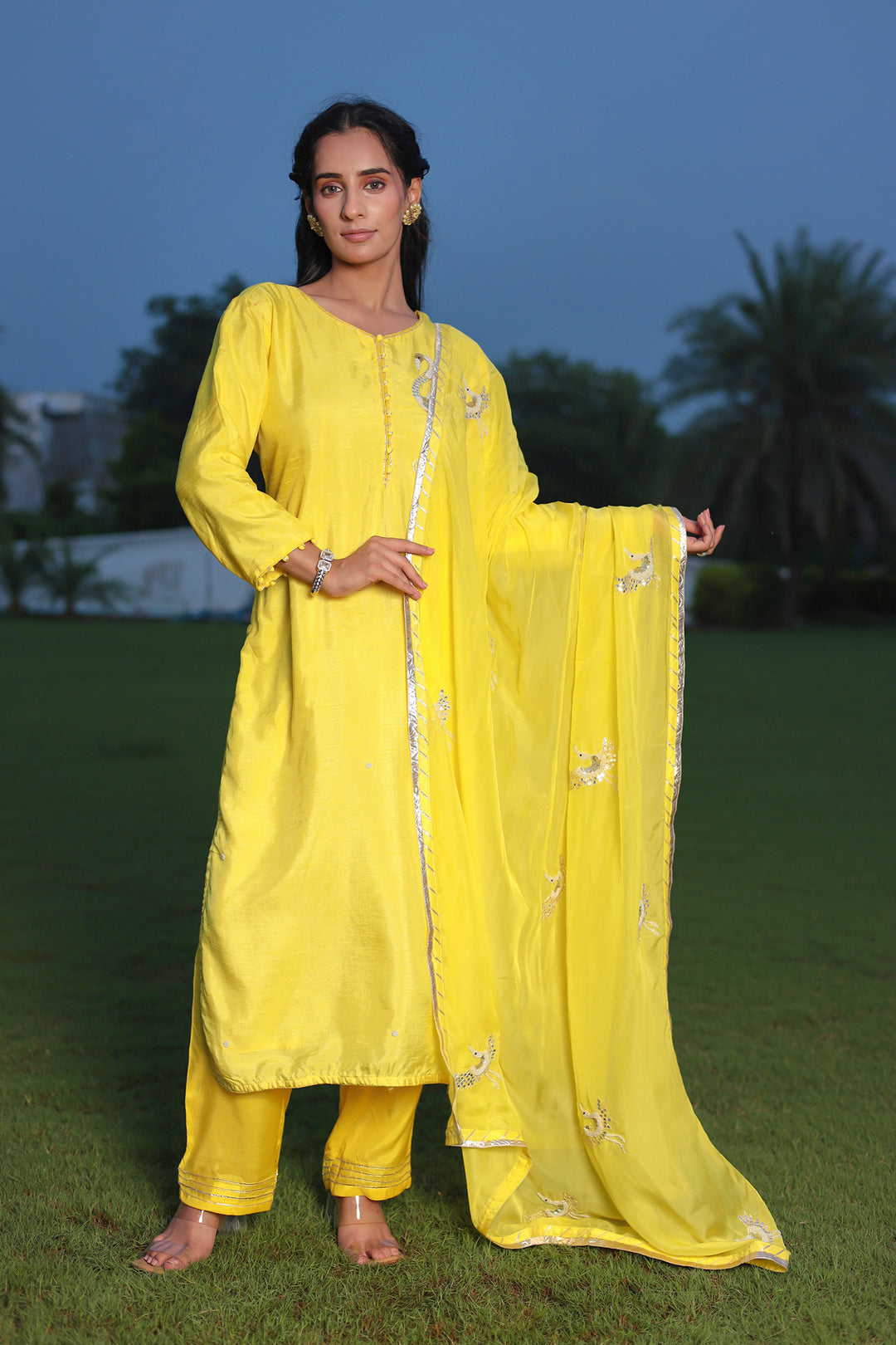 yellow straight suit