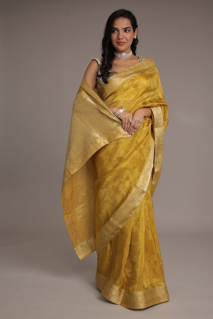 Luxurious Shimmer Tissue Saree with Traditional Handwoven Touch