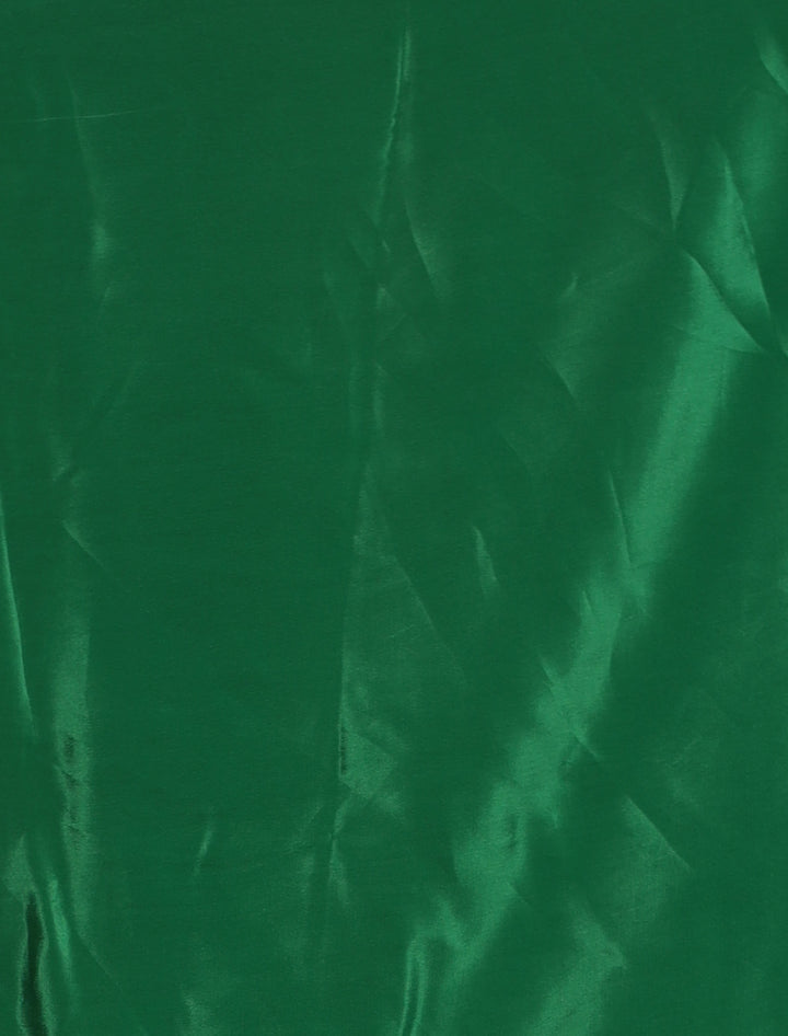 Chiffon  Saree  with Printed, Zari border work.