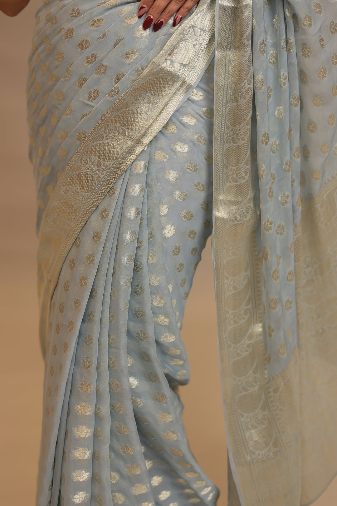 Weaving Banarasi Chiffon Saree