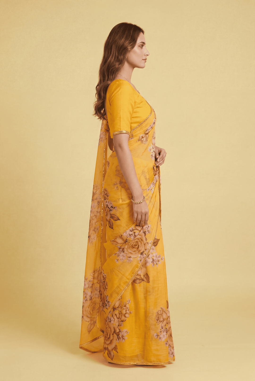 Printed Chiffon Saree with Zari work.