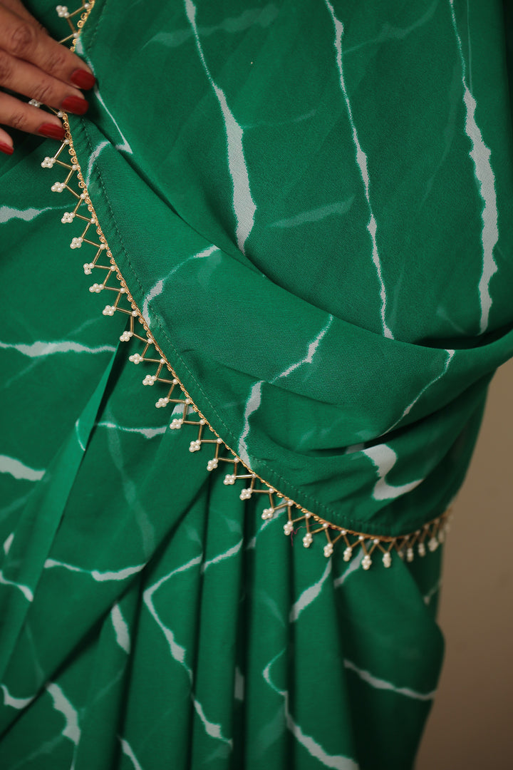 Leheriya Georgette Saree with Tassels work.